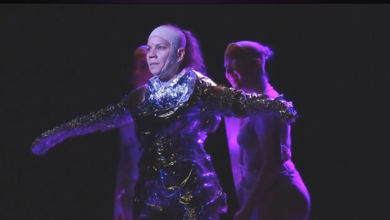 Fortaleza recebe espetáculo “Instruções para ser humano”, com direção de Daniel Porpino