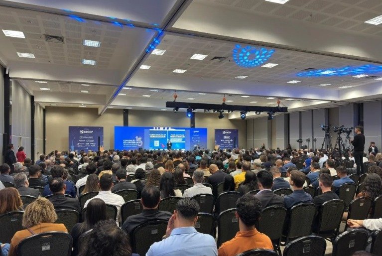 Fórum Nacional de Reforma Tributária debate impactos econômicos do novo sistema fiscal em Fortaleza 