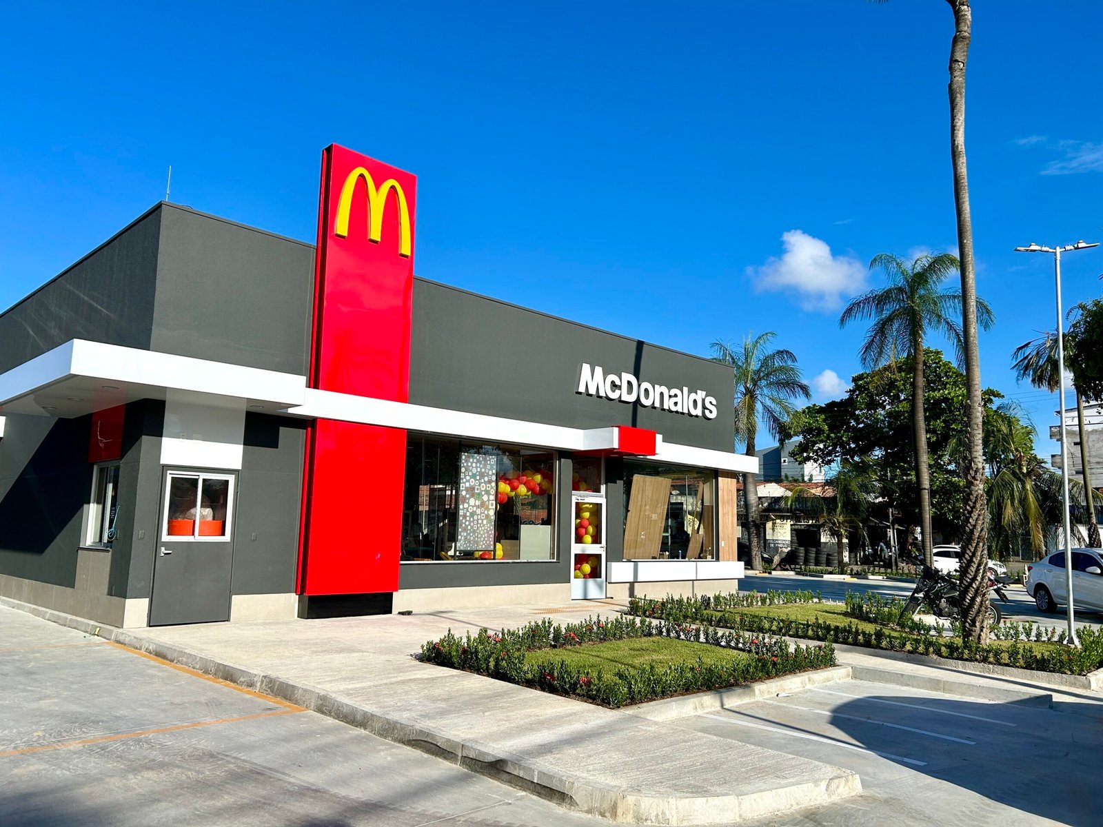 McDonald’s inaugura novo restaurante em Fortaleza