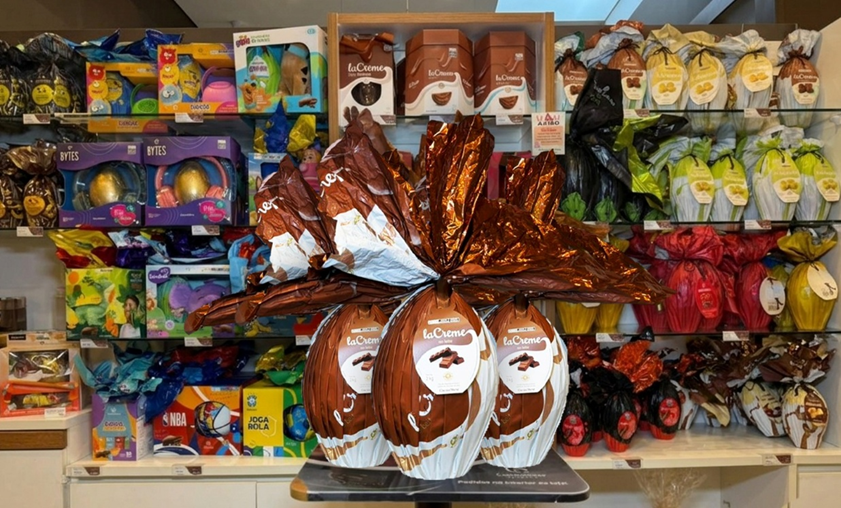 Shoppings RioMar lançam roteiro de lojas para Páscoa e promovem sorteio de ovo gigante