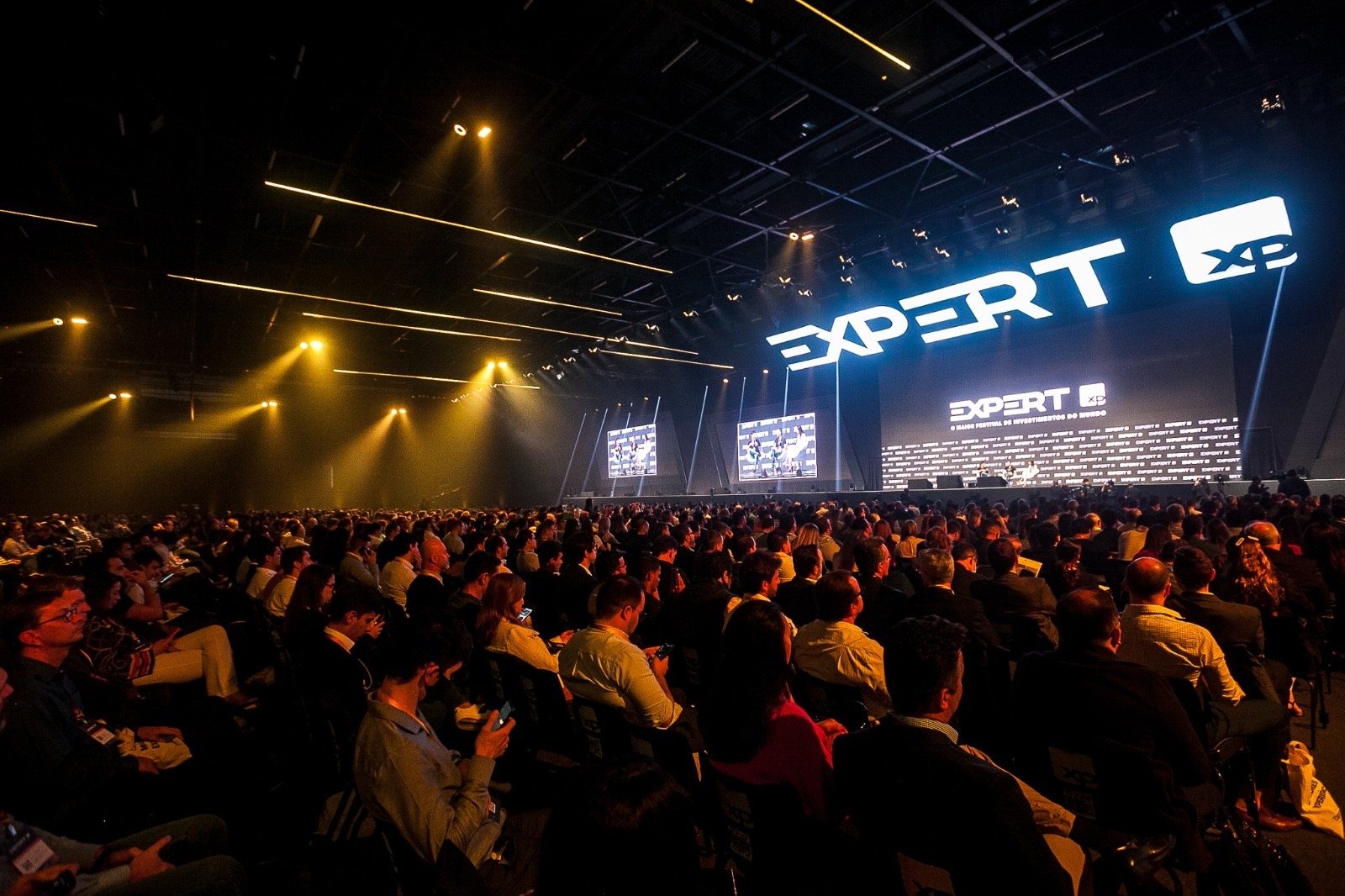 Expert XP anuncia pré-venda e novas experiências para edição 2026