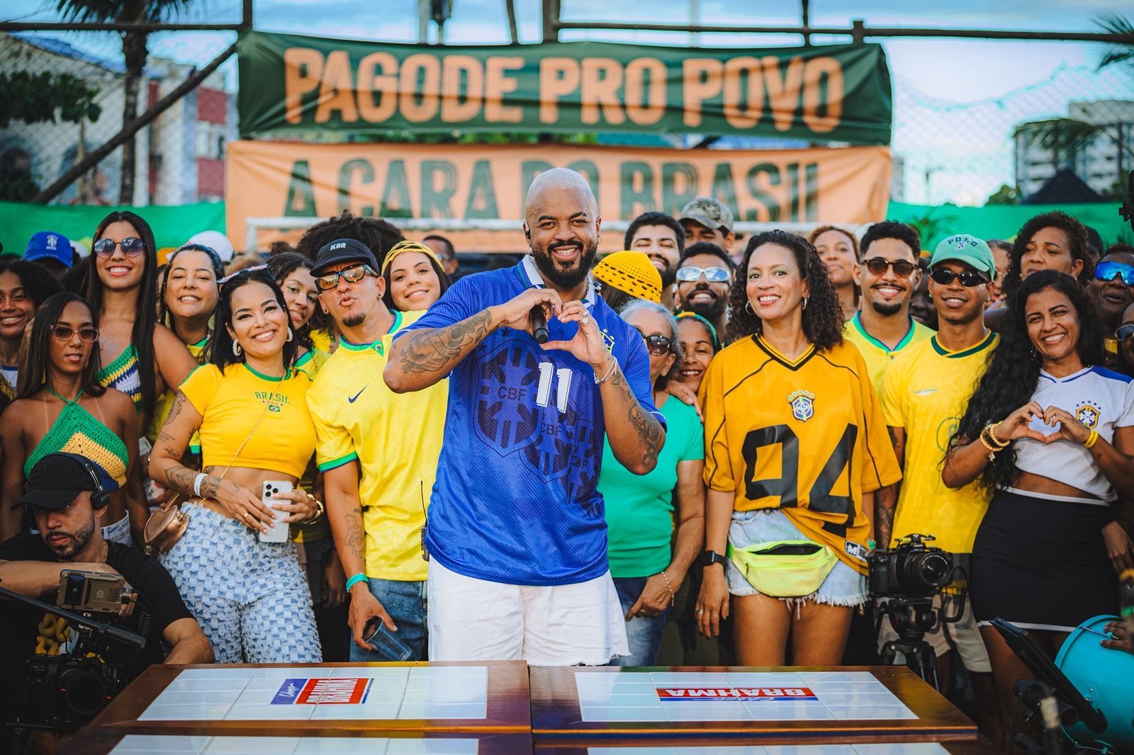 DIGGO LANÇA NOVO AUDIOVISUAL AO VIVO EM SALVADOR