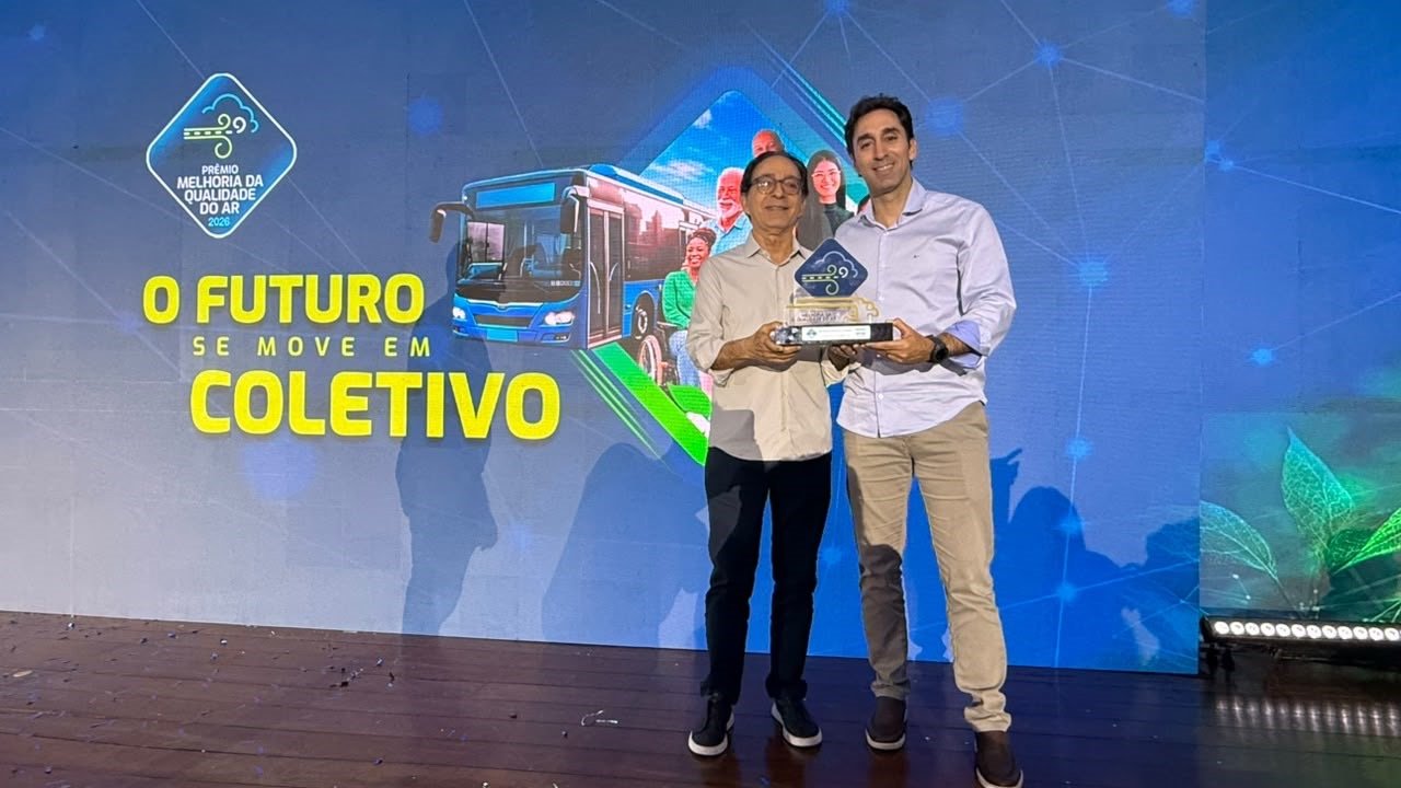 Premiação da Fetrans coroa o trabalho em equipe da Empresa Vitória, que em setembro chega aos 70 anos