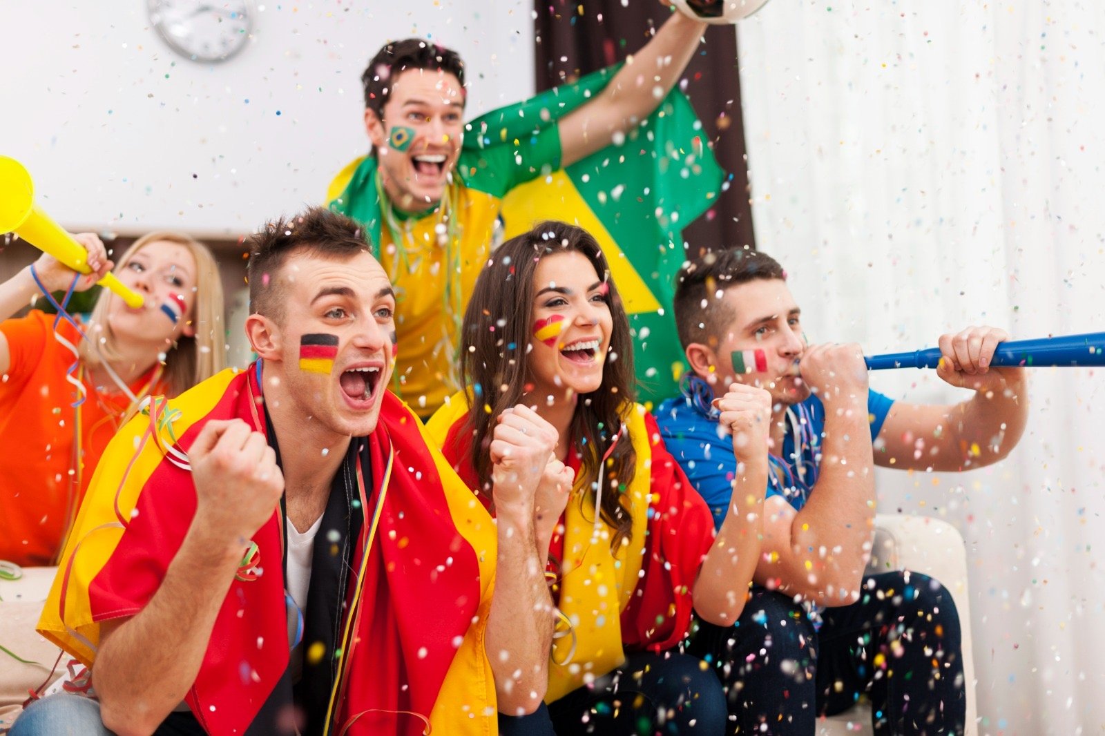 Copa do Mundo nos condomínios: quais são os limites da torcida sem desrespeitar as regras de convivência?
