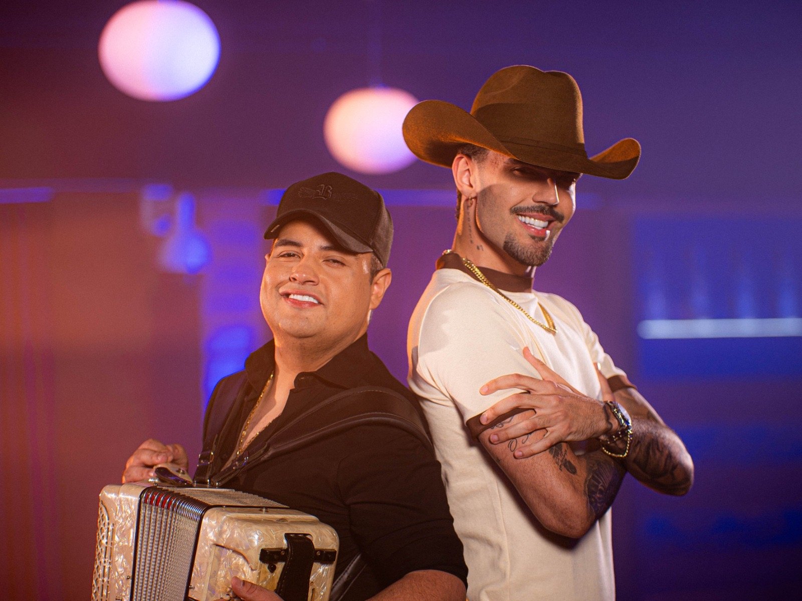 Tarcísio do Acordeon apresenta “10 Segundos” com Luan Pereira trazendo emoção em parceria
