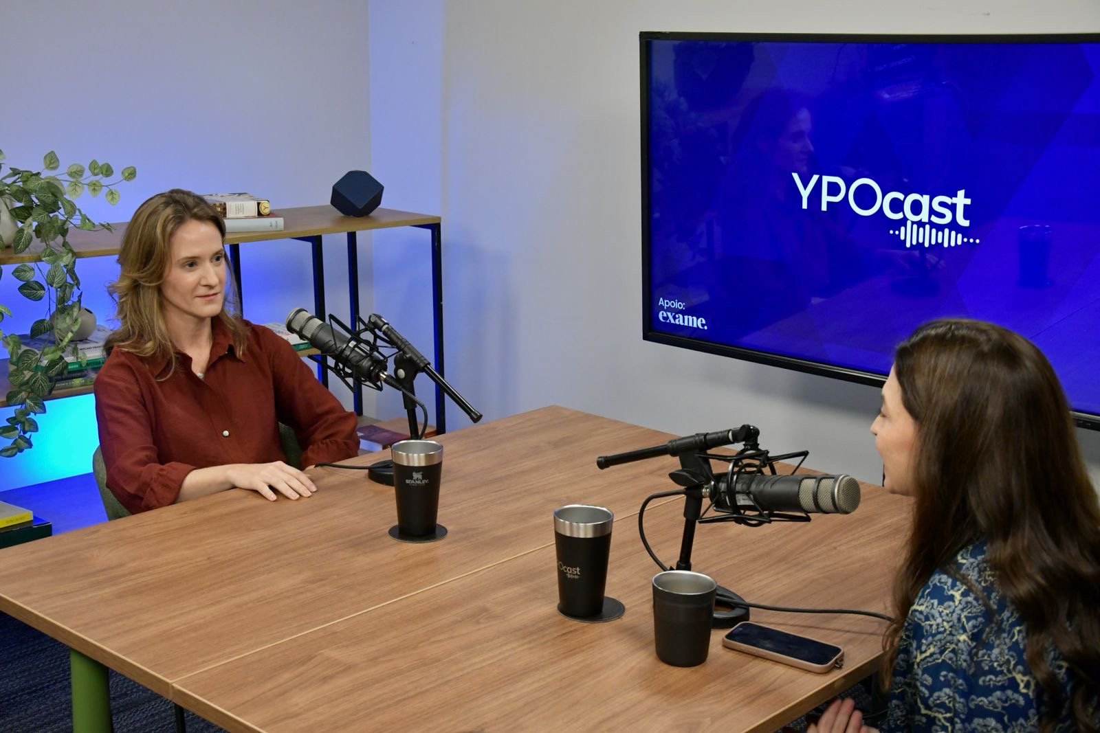 Carla Pontes compartilha trajetória de liderança, sucessão e empreendedorismo no YPOcast