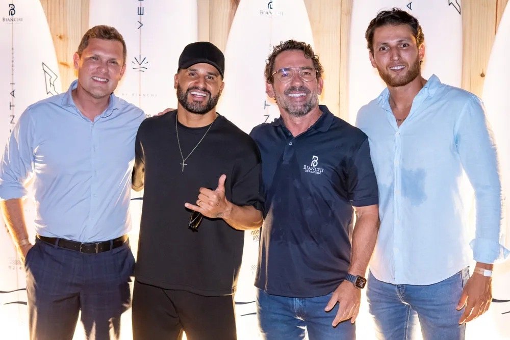 P5 Kite House recebe homenagem de Ítalo Ferreira, campeão olímpico e mundial de surfe