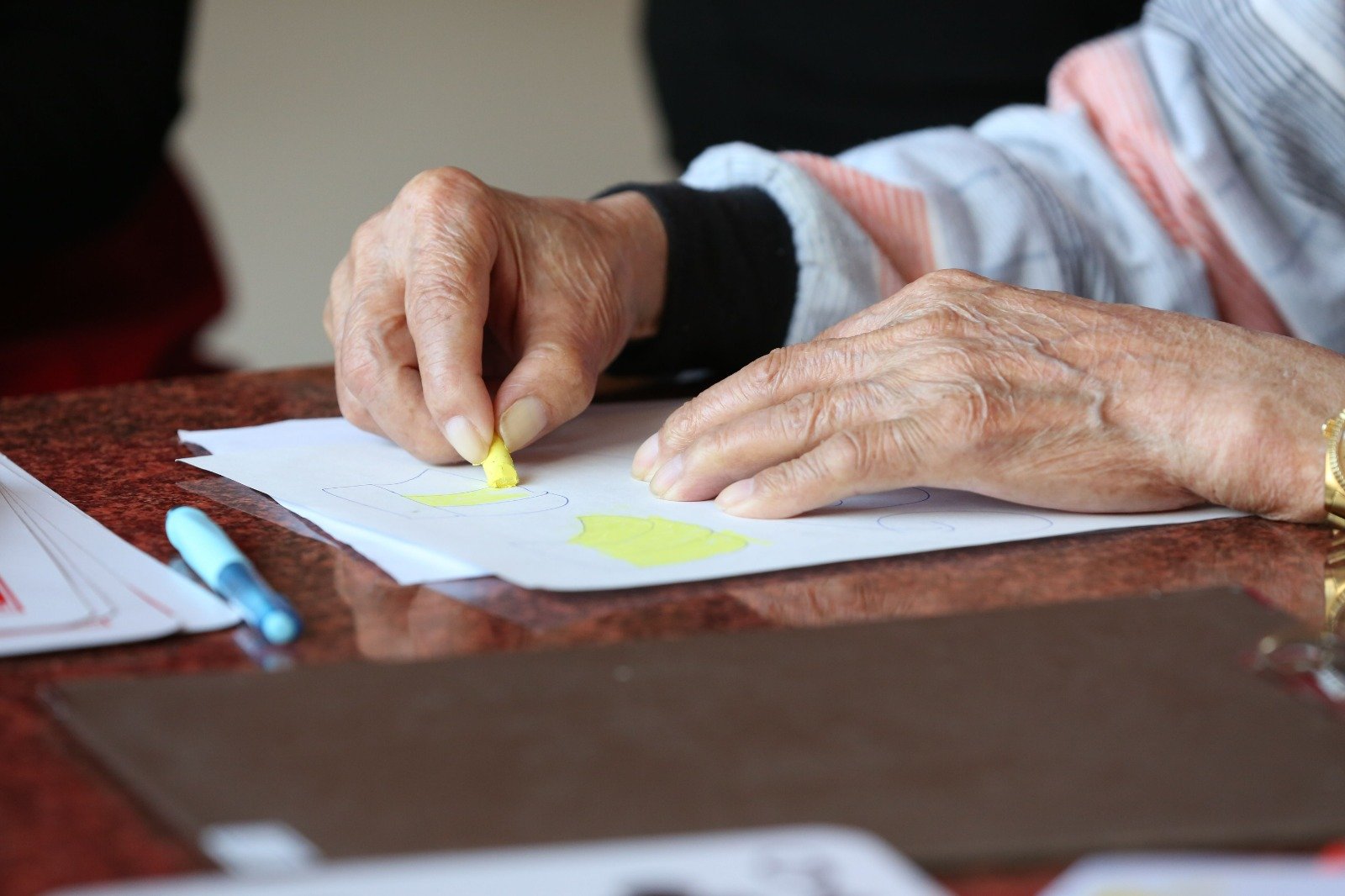 Dia Mundial do Alzheimer reforça a importância do diagnóstico precoce diante do avanço dos casos