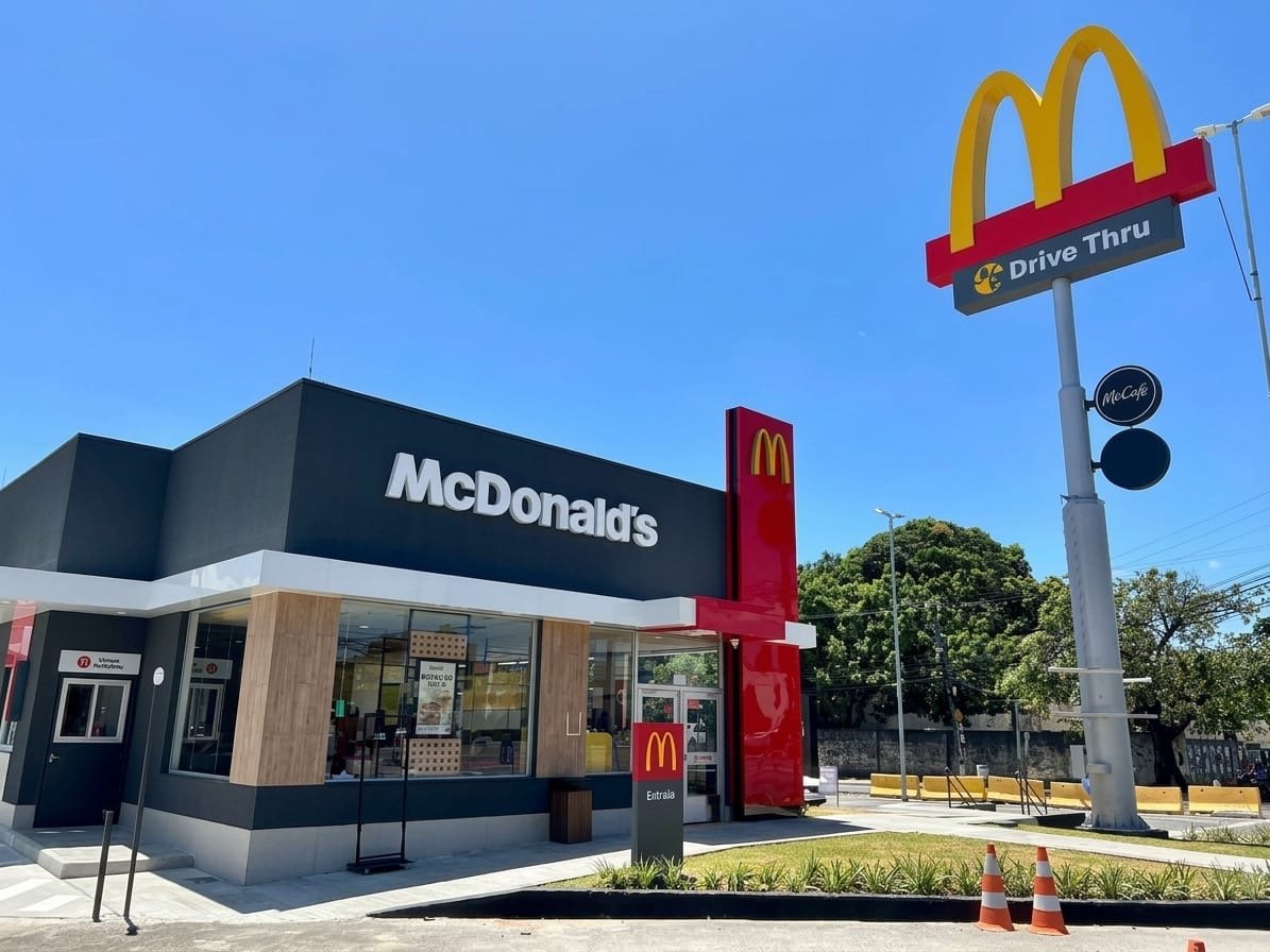 Emprego jovem: McDonald’s abre 20 vagas em Fortaleza