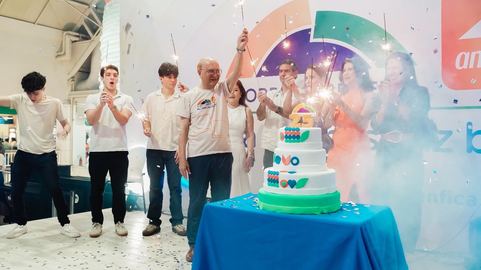 Shopping Benfica comemora 27 anos com programação cultural e celebração aberta ao público